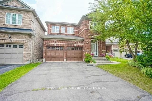 28 Stephanie Ave