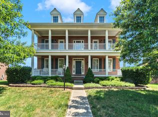 2457 Port Potomac Ave, Woodbridge, VA 22191