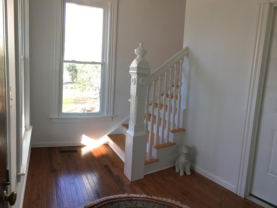Common entry.