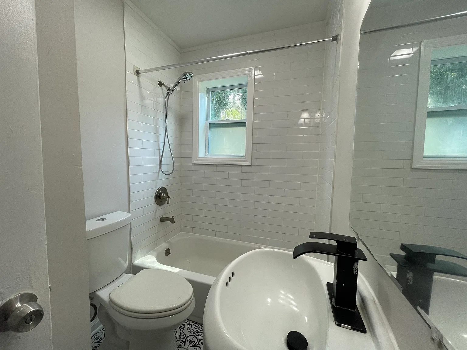 3 bed, 1292 sqft, $1,750 — Photo 3