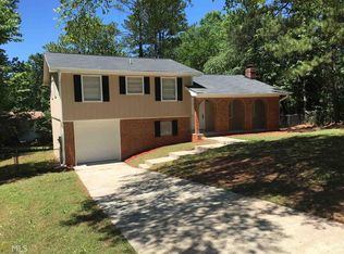 8871 Creekwood Ct, Riverdale, GA