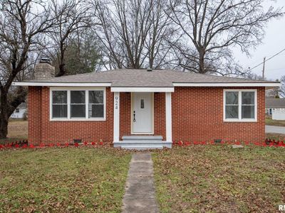 924 N Almond St, Carbondale, IL, 62901