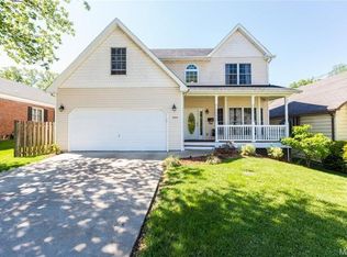 8826 Litzsinger Rd, Saint Louis, MO 63144