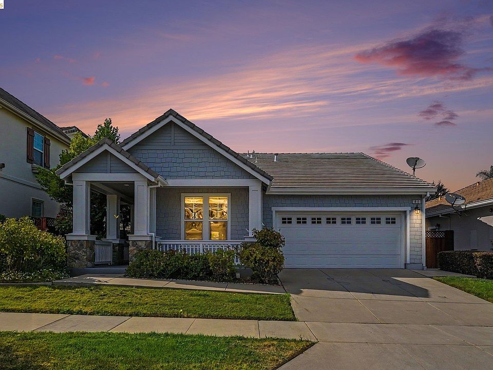 1st image of 1819 Anastasia Dr