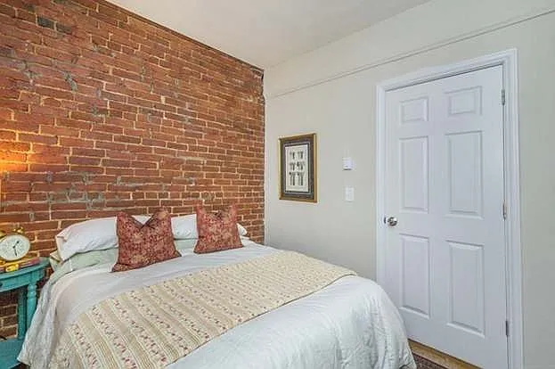 121 Salem St #2C — Photo 30