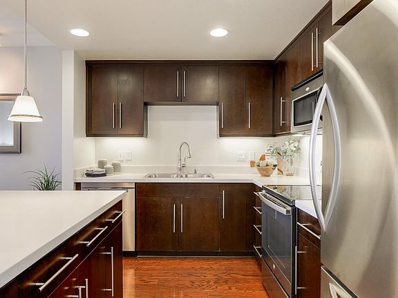 5th image of 1 E Julian St #312