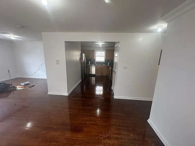 20 Wainwright St #2 — Photo 50