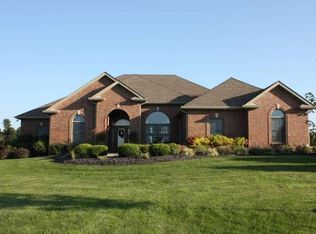 3923 Glen Raven Rd, Adams, TN 37010