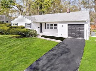 33 Matthes Rd, Briarcliff Manor, NY 10510