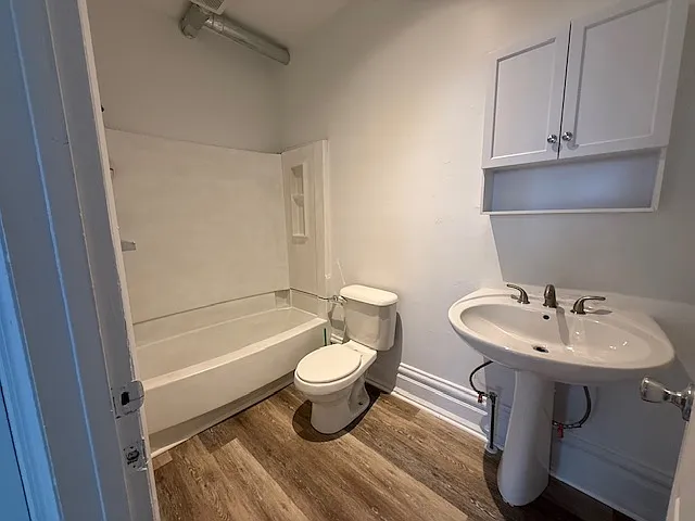 2106 Wilson Ave — Photo 11