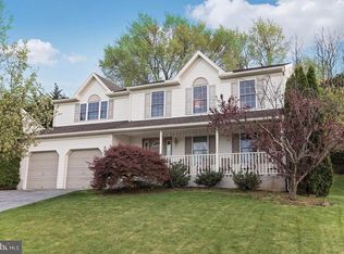 4880 Dunham Dr, Reading, PA