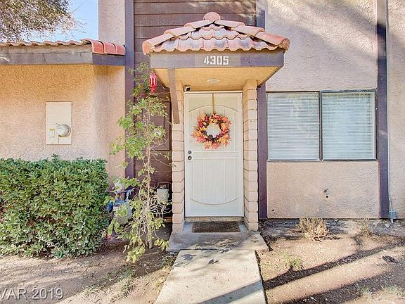 3rd image of 4305 Maneilly Dr