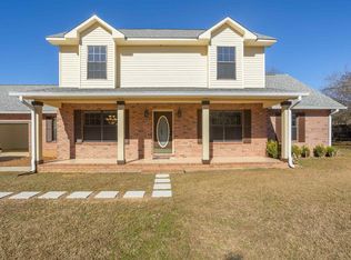 550 Carmody Hill Rd, Cantonment, FL 32533