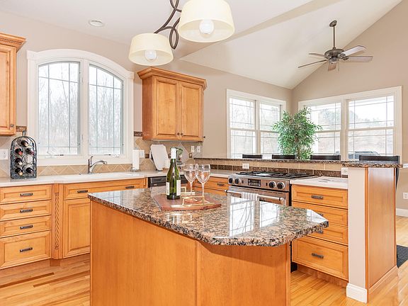 5th image of 10100 Tuscany Ct