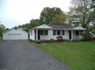 6842 Poland Center Dr, Poland, OH