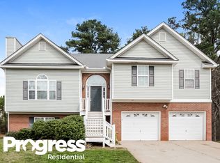 124 S Winds Dr, Villa Rica, GA 30180