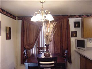 3rd image of 303 Stanley St