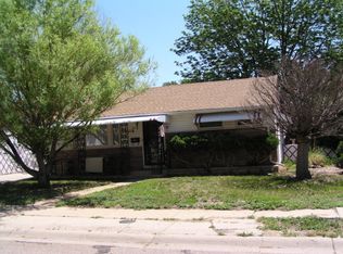 1616 Comanche Rd, Pueblo, CO 81001