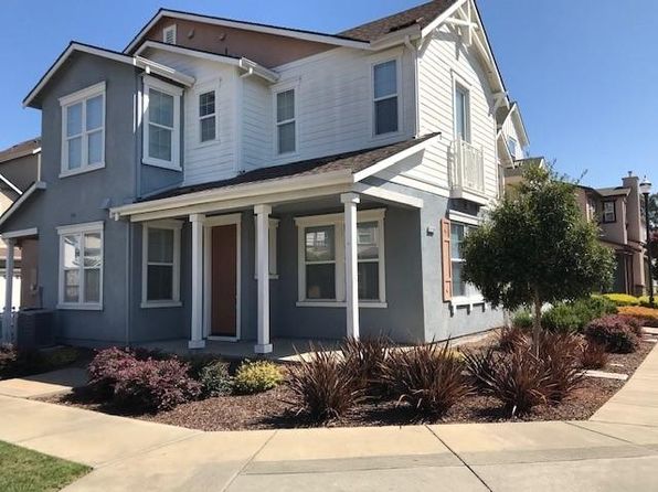 2195 Unbridled Ct