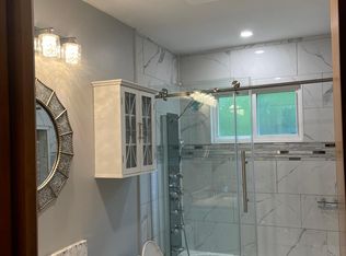 21663 Doepfer Rd, Warren, MI 48091