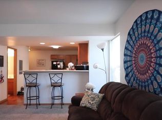 923 Harlocke St APT 2, Iowa City, IA 52246
