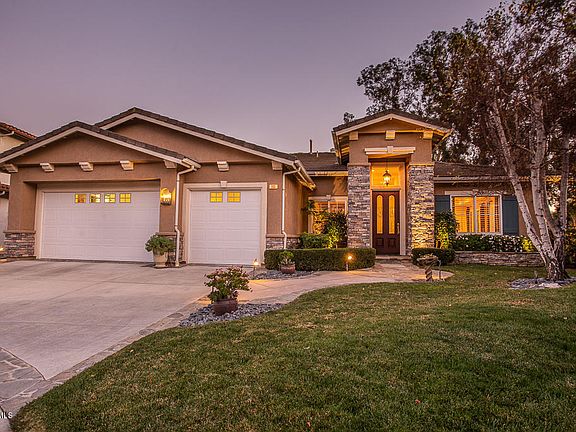 2nd image of 880 Paseo De Leon