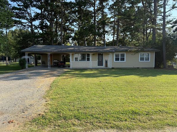 206 Logan Ln