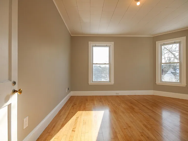 169 Glenwood Ave #2 — Photo 38