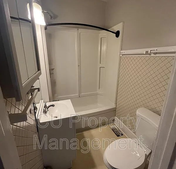 508 N Fair St — Photo 33