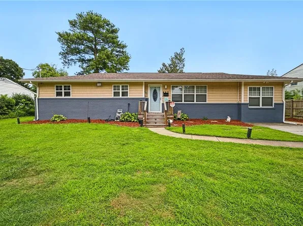 440 Cronin Rd, Virginia Beach, VA 23452
