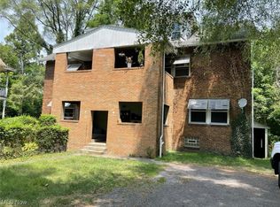 568 E 101st St APT 1, Cleveland, OH 44108