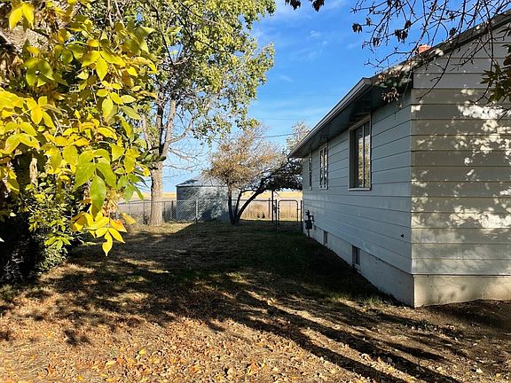 425 2nd St NE, Rudyard, MT 59540 | MLS #23-583 | Zillow