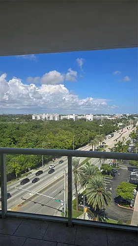 13499 Biscayne Blvd #1103 Photo 1