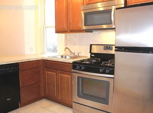 207 12th St APT 4L, Brooklyn, NY 11215