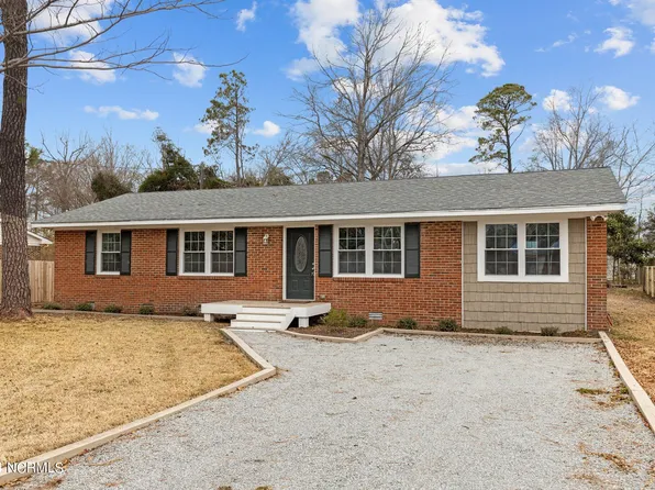 2819 Easy Street, Newport, NC 28570