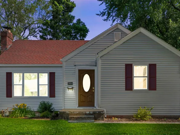 2904 Fairoak Dr, Fort Wayne, IN 46809