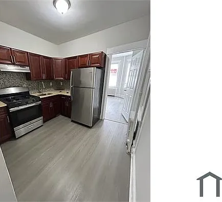 3 bed, $2,500 — Photo 3