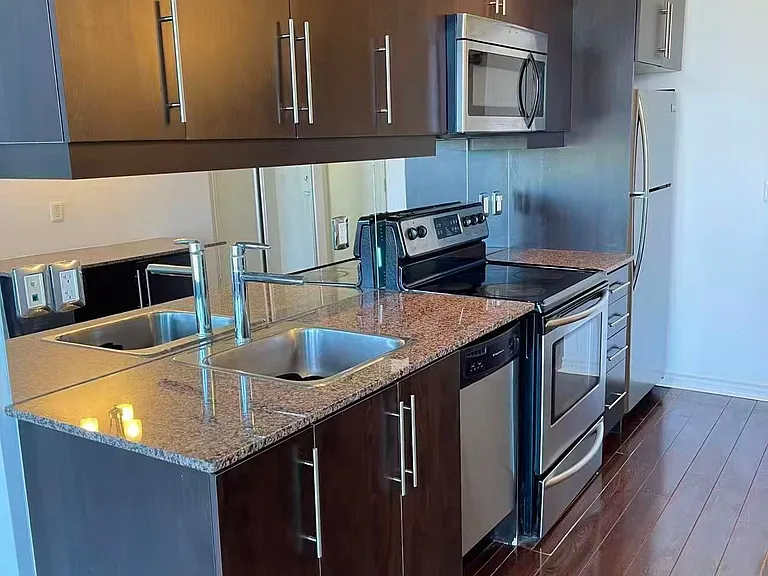 2885 Bayview Ave #1502 — Photo 9