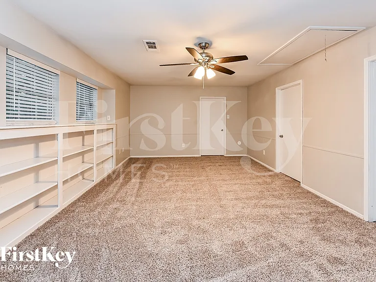 16911 Memorial Oaks Ln — Photo 7