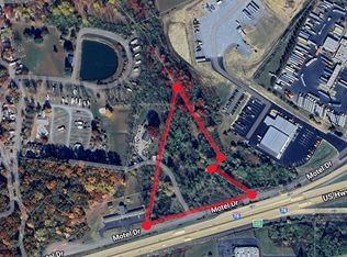 44 Motel Dr, Bernville, PA 19554