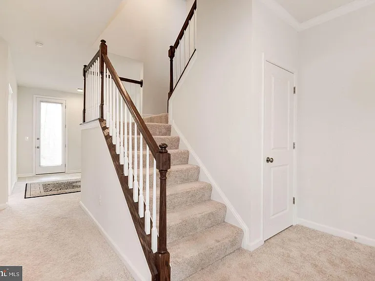 42482 Dogwood Glen Sq — Photo 6