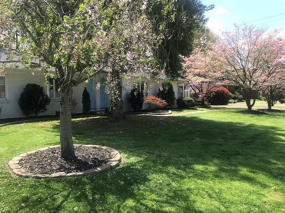 1st image of 2132 Crestwood Dr