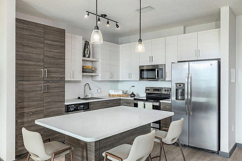 Irving Place North Rocky Point — Photo 1
