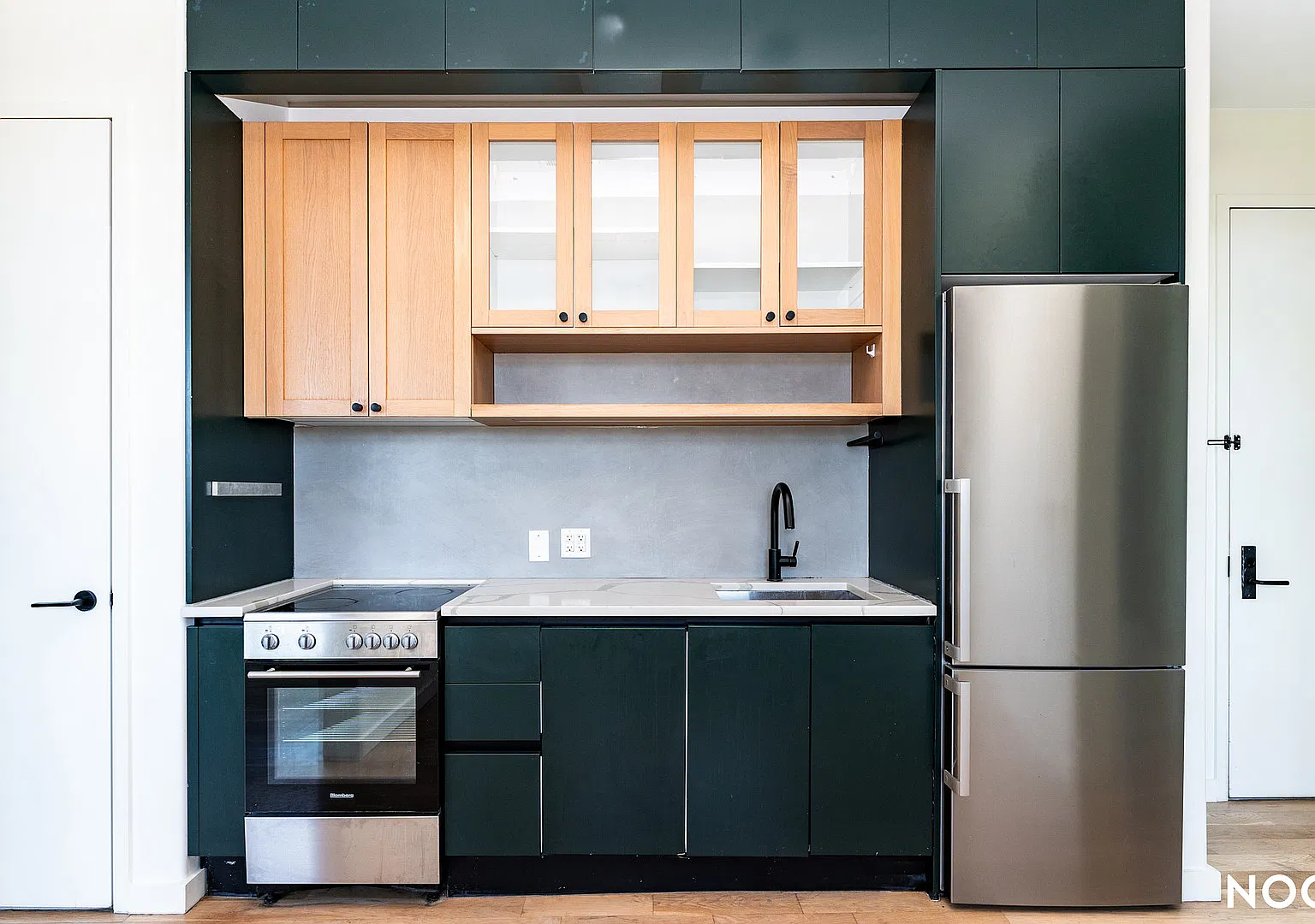 44 Kent St — Photo 1