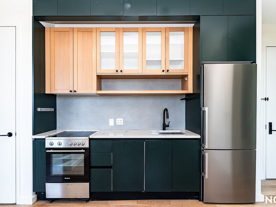 1st image of 44 Kent St APT 506