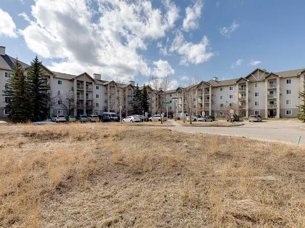 1717 60th St SE #241, Calgary, AB T2A 7Y7