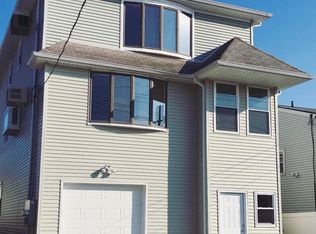 131 Waterford Rd, Island Park, NY 11558
