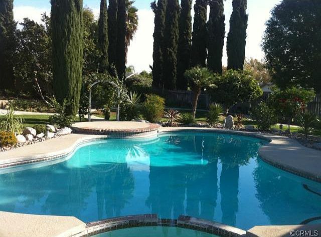 2nd image of 2901 E Dunlin Way