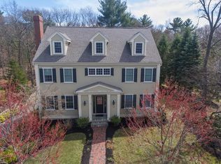 14 Briarwood Ln, Winchester, MA 01890