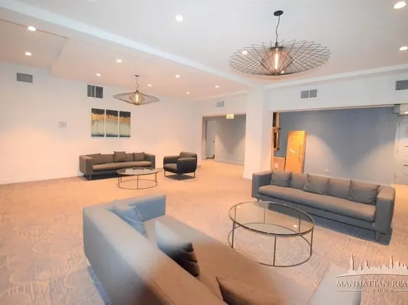 150 East 39th Street image 1 of 5